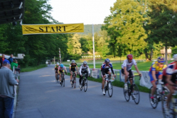 ar-2015-05-27-1.jpg